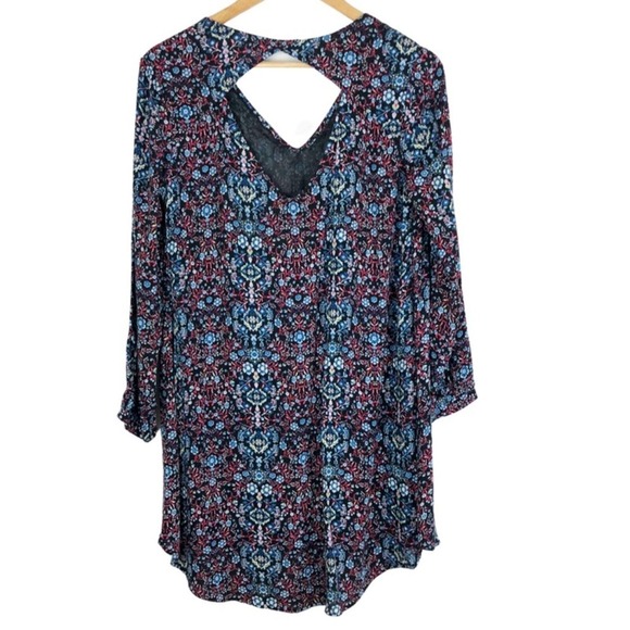 Lush Womens Black Floral V-Neck Cutout Back Long Sleeve Tunic Dress - Picture 10 of 16